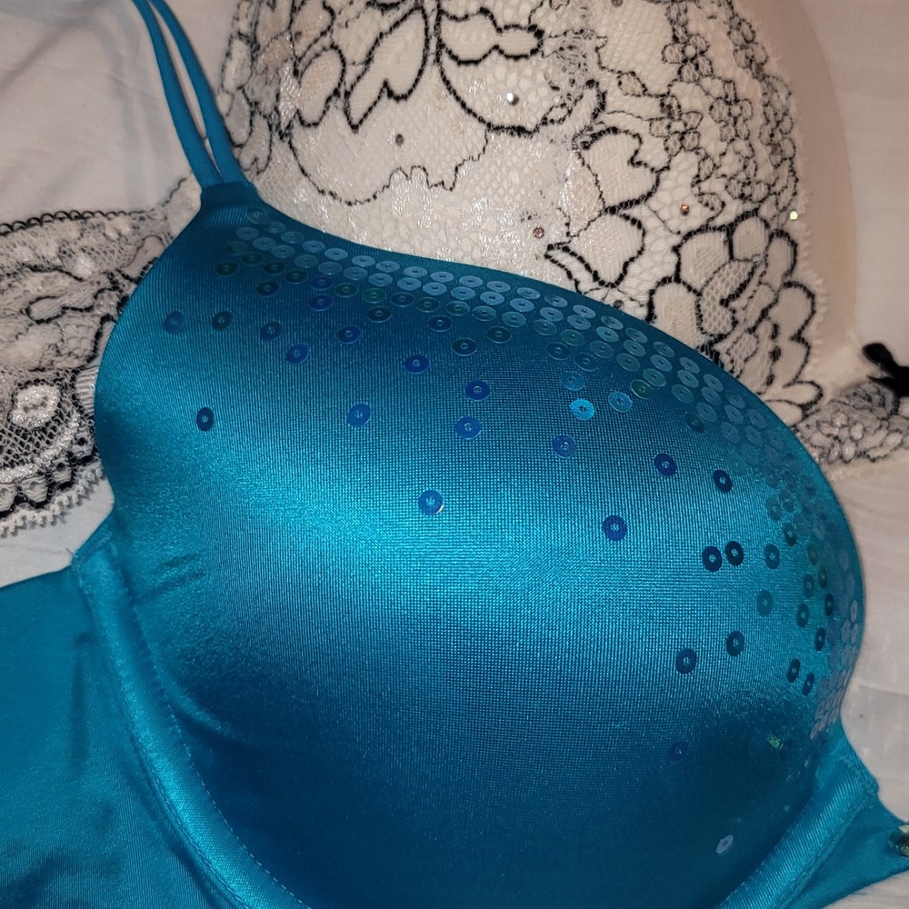Victoria's Secret Very Sexy Push Up Bra Lot 2 36B Teal Sequins White Black Lace - Picture 2 of 5